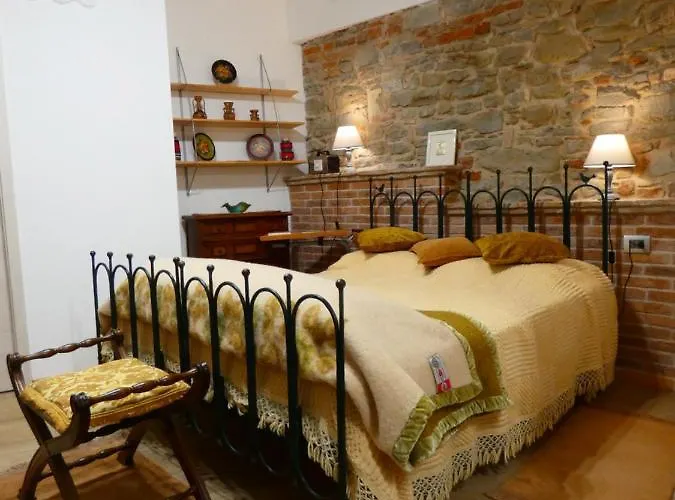 Valverde Bed and Breakfast 4*